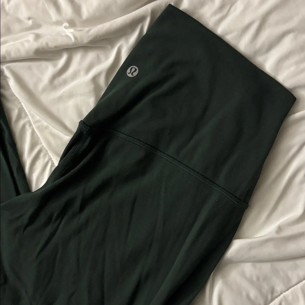 lululemon athletica rainforest green align 28” - Picture 3 of 8